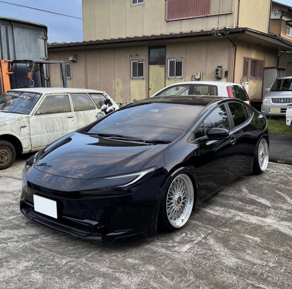 2023 Toyota Prius